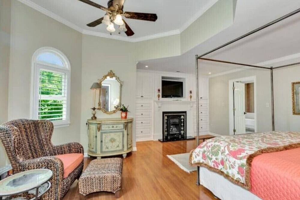 Photo of Bedroom in Brownsboro