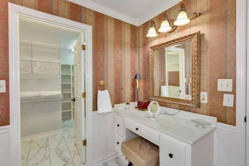 Photo of Bathroom in Brownsboro