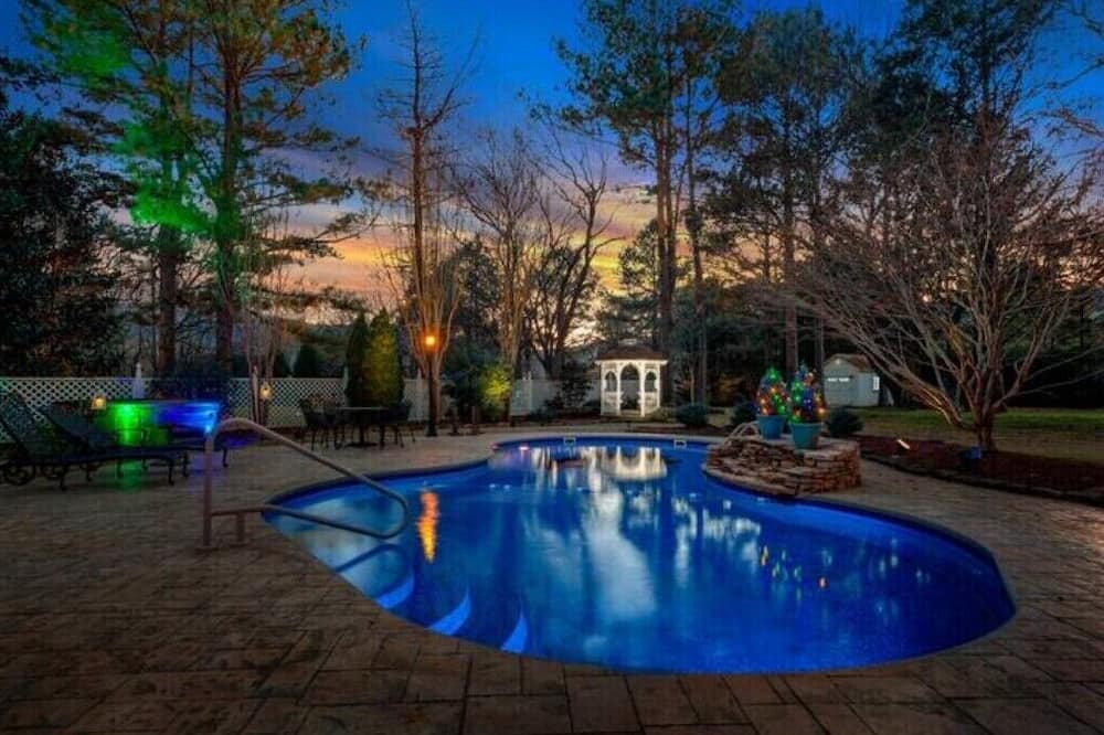 Photo of Outdoor in Brownsboro