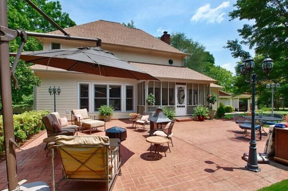 Photo of Outdoor in Brownsboro