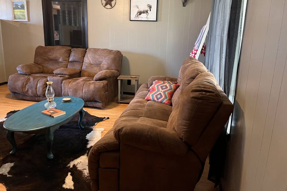 Photo of Livingroom in Robert Lee