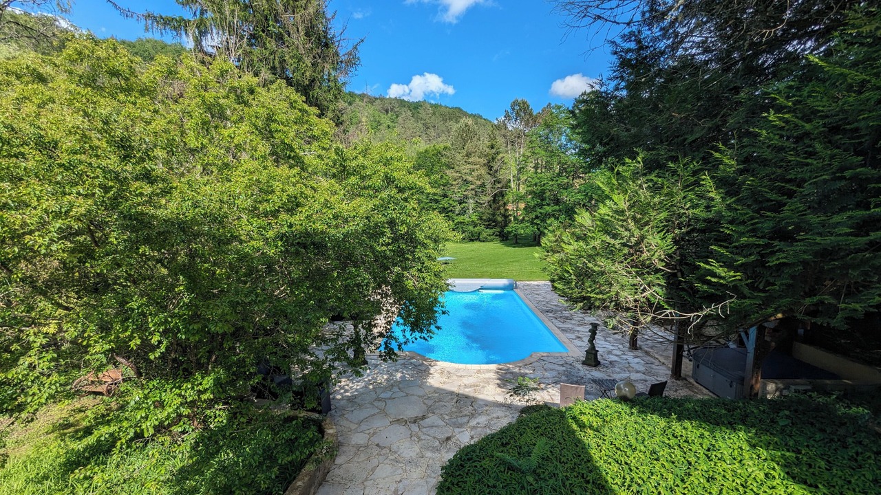 Photo of Outdoor in Urval