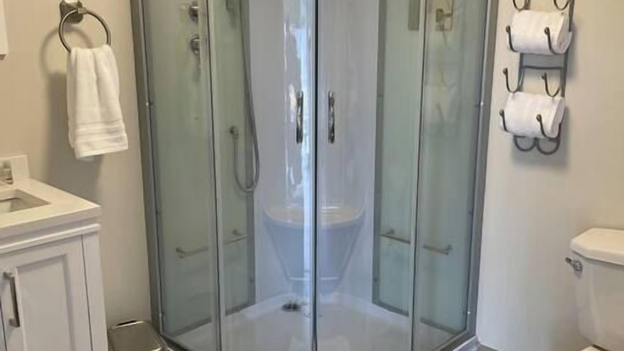 Photo of Others in King's Point