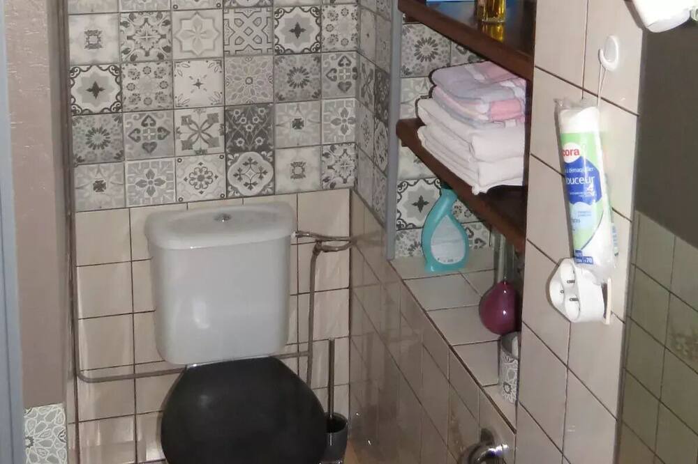 Photo of Bathroom in Bulligny