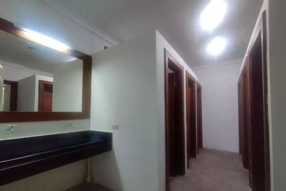 Photo of Bathroom in Raya Kuta