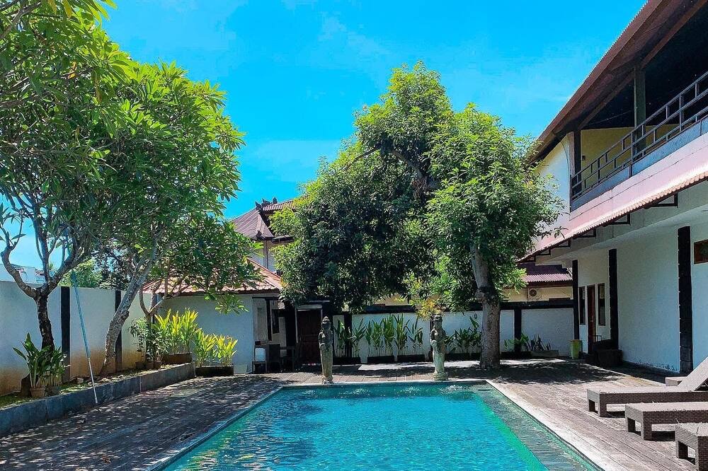 Photo of Outdoor in Raya Kuta
