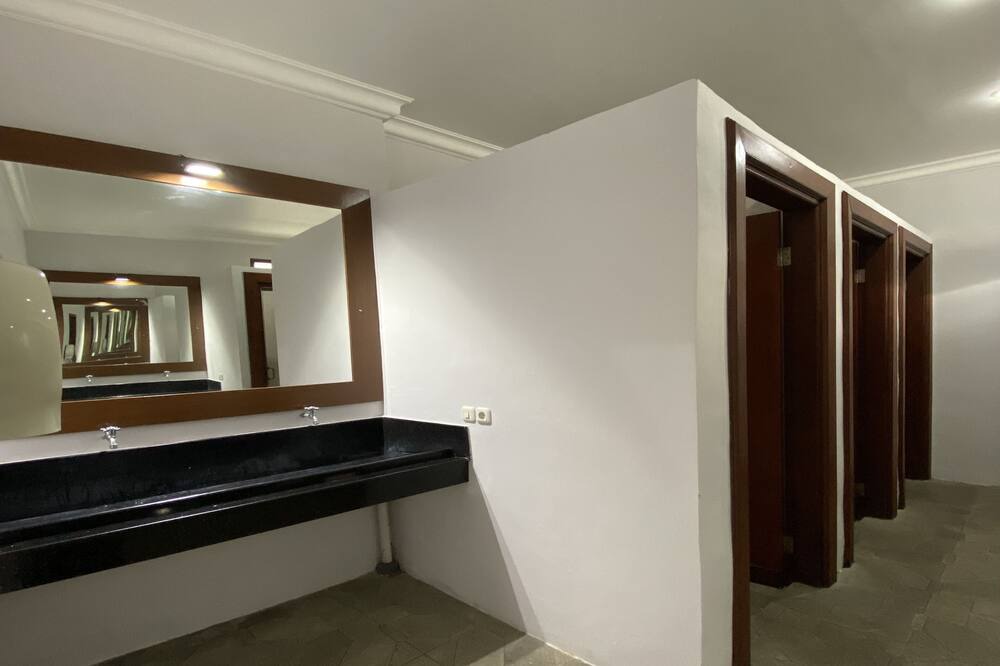 Photo of Bathroom in Raya Kuta