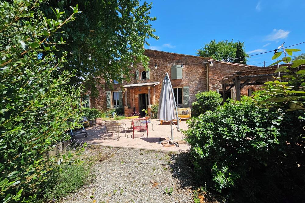 Photo of Outdoor in Dremil-Lafage