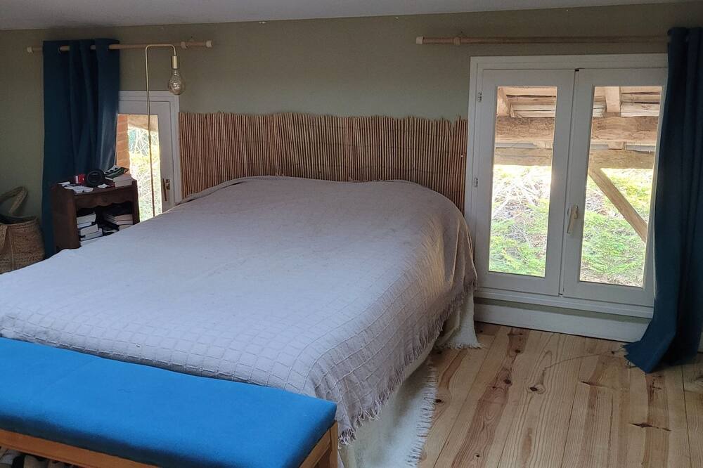 Photo of Bedroom in Dremil-Lafage