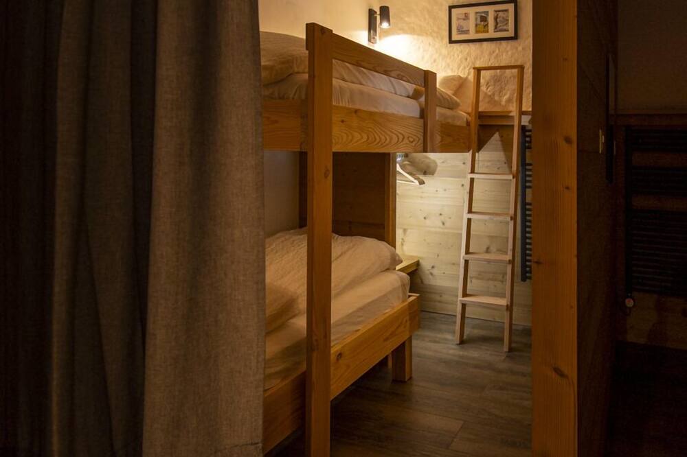 Photo of Bedroom in Ayer