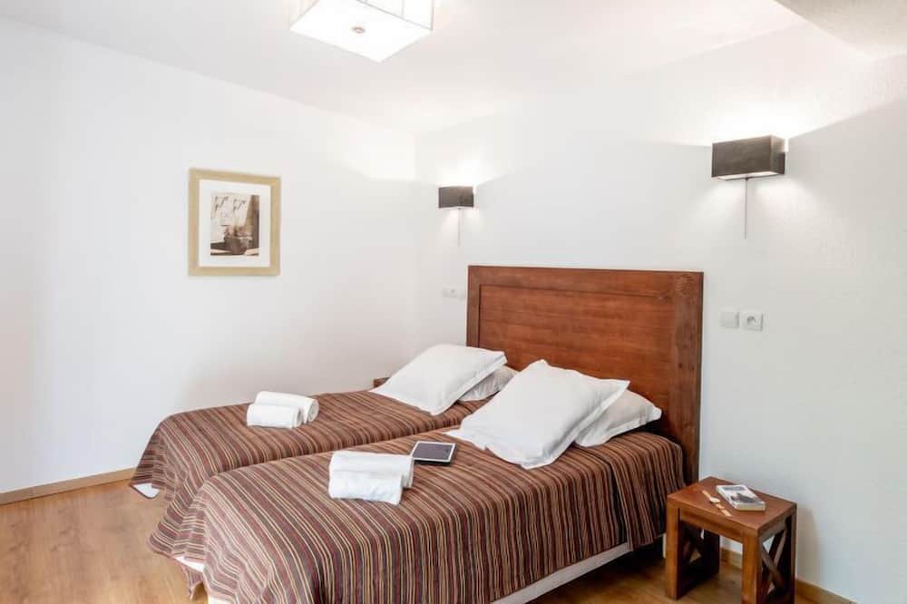 Photo of Bedroom in Eppe-Sauvage