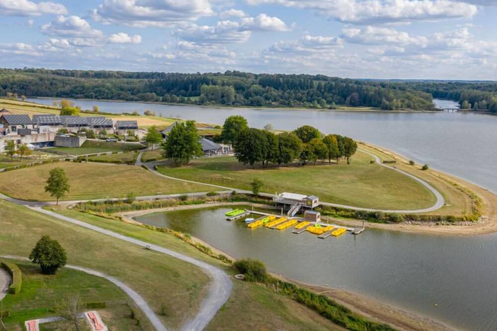 Photo of Outdoor in Eppe-Sauvage