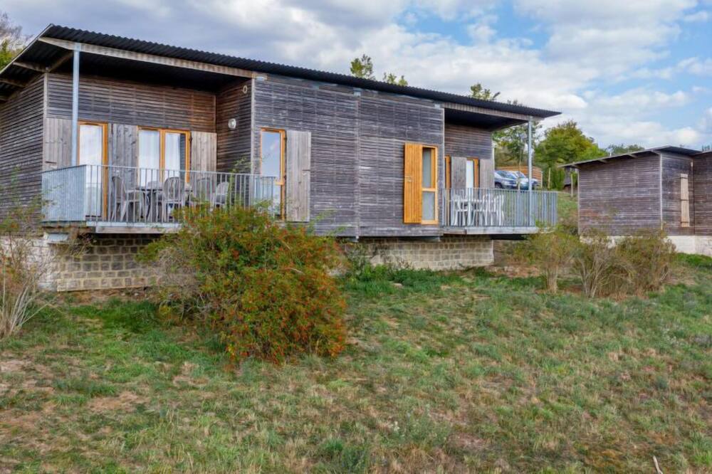 Photo of Outdoor in Eppe-Sauvage