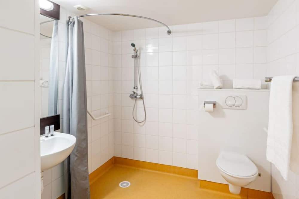 Photo of Bathroom in Eppe-Sauvage