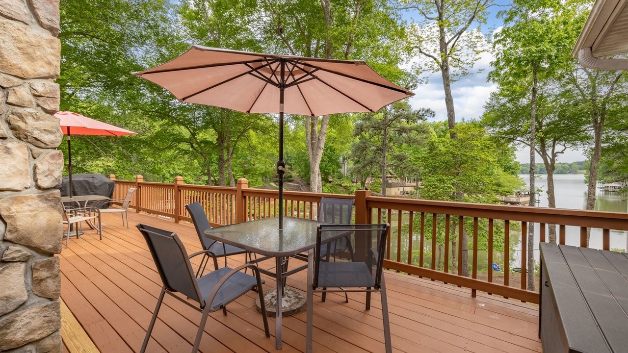 Photo of Outdoor in Bracey