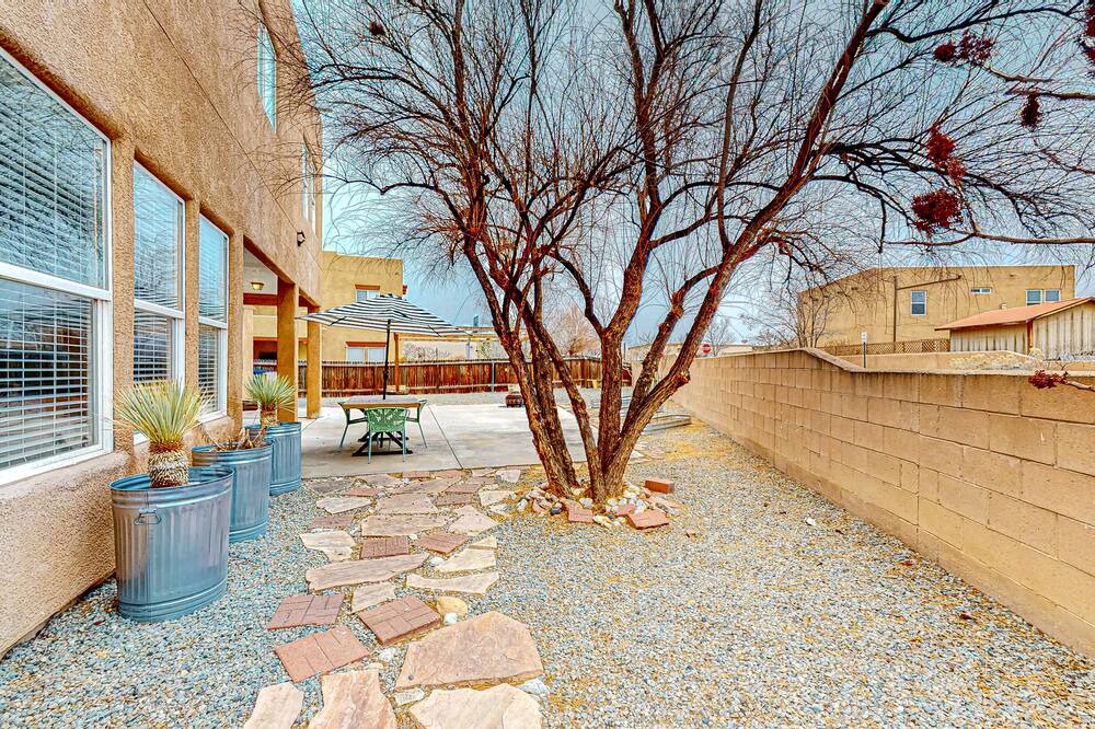Photo of Others in Santa Fe
