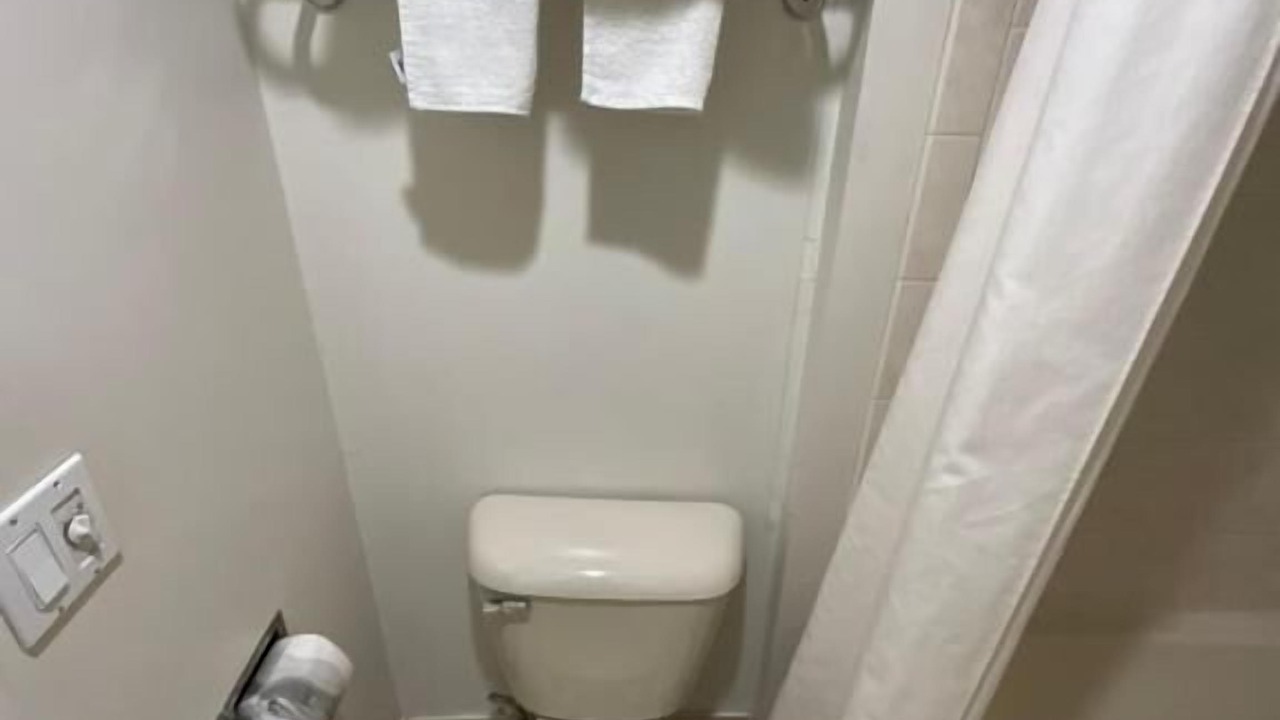 Photo of Bathroom in Pleasantville
