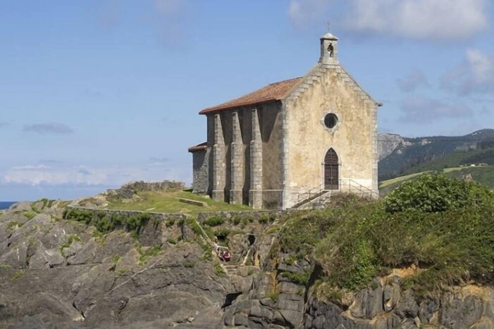 Photo of Others in Mundaka