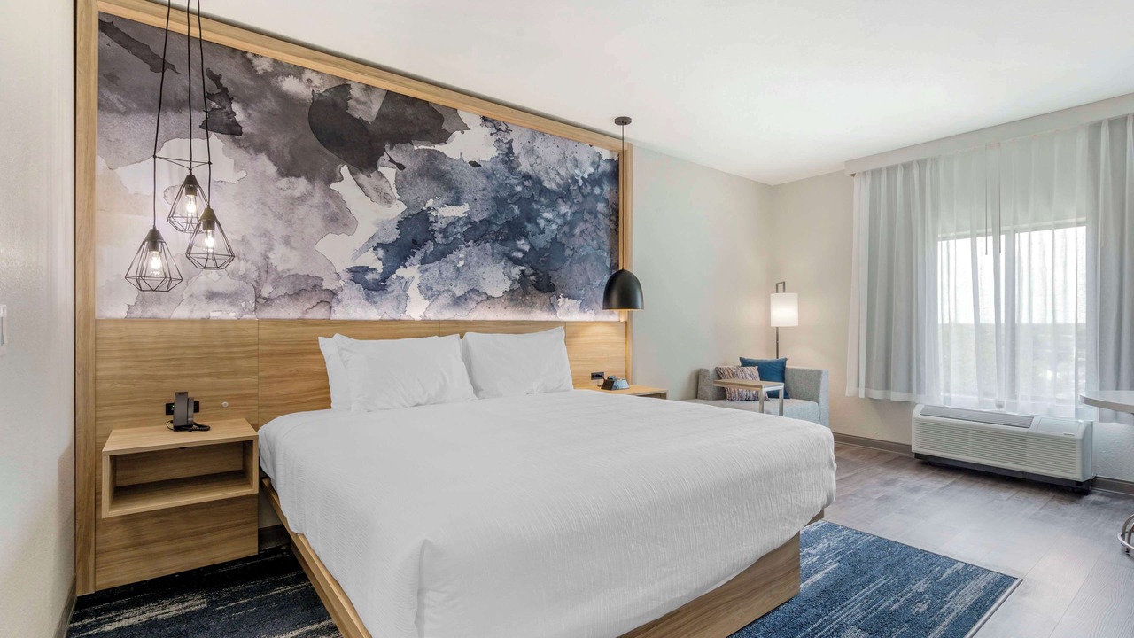 Photo of Bedroom in Winter Haven