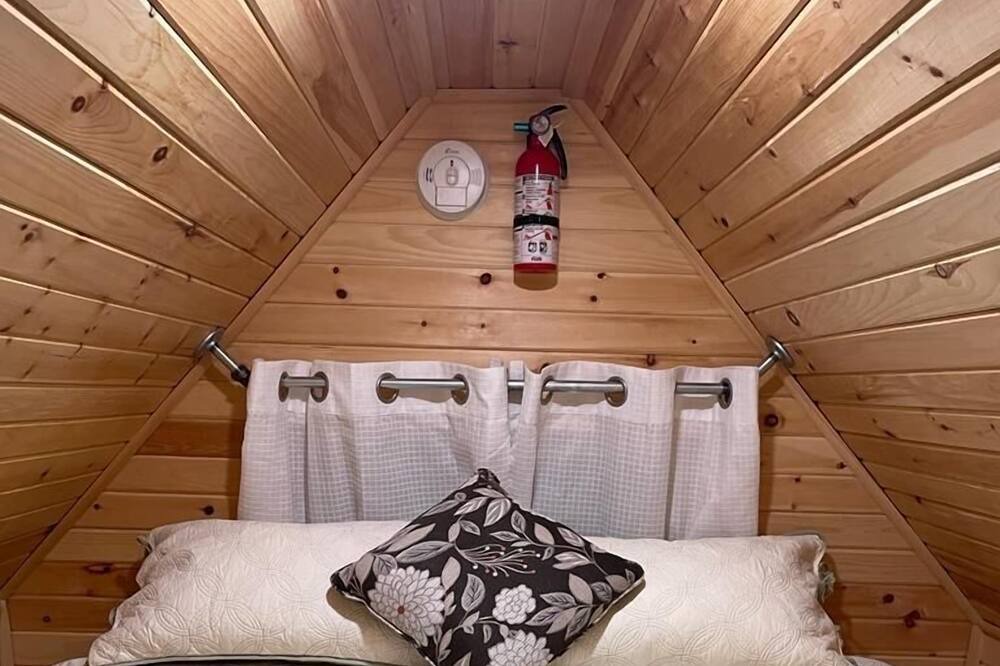 Photo of Bedroom in Caledon