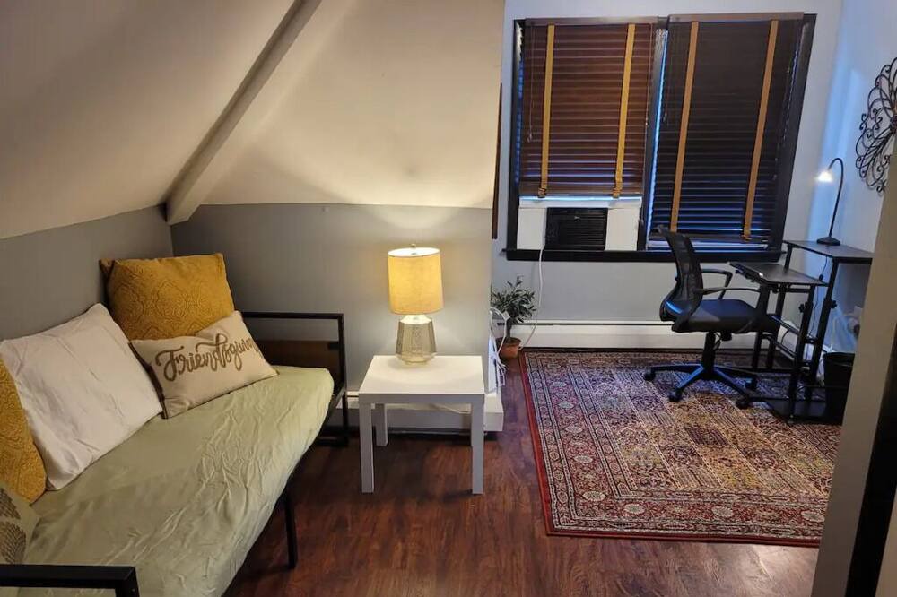 Photo of Bedroom in Middletown