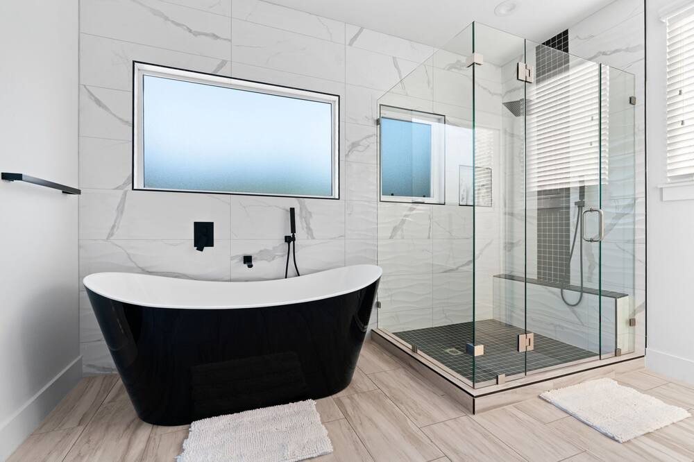 Photo of Bathroom in Rosewood