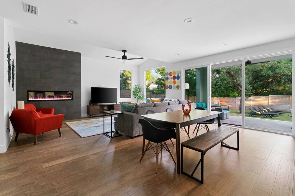 Photo of Bedroom in Rosewood