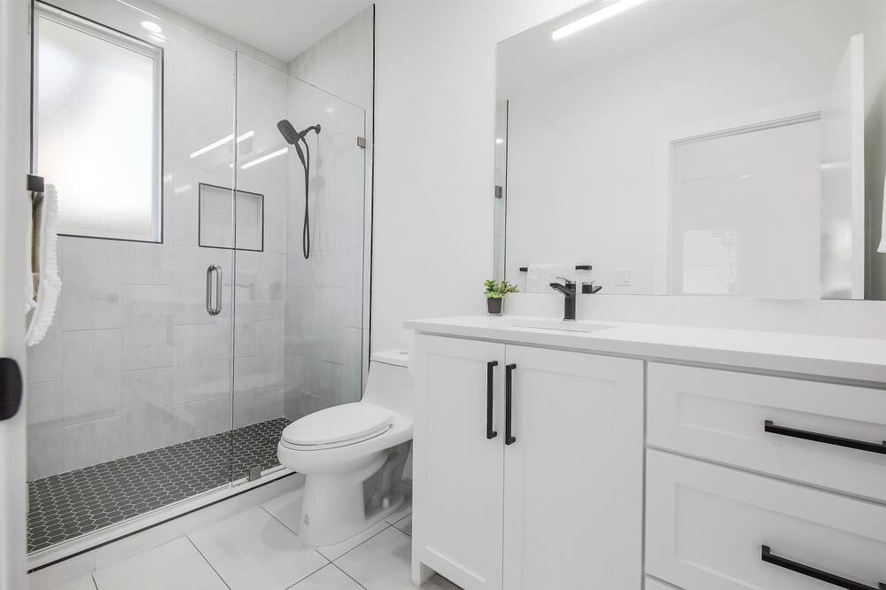 Photo of Bathroom in Rosewood