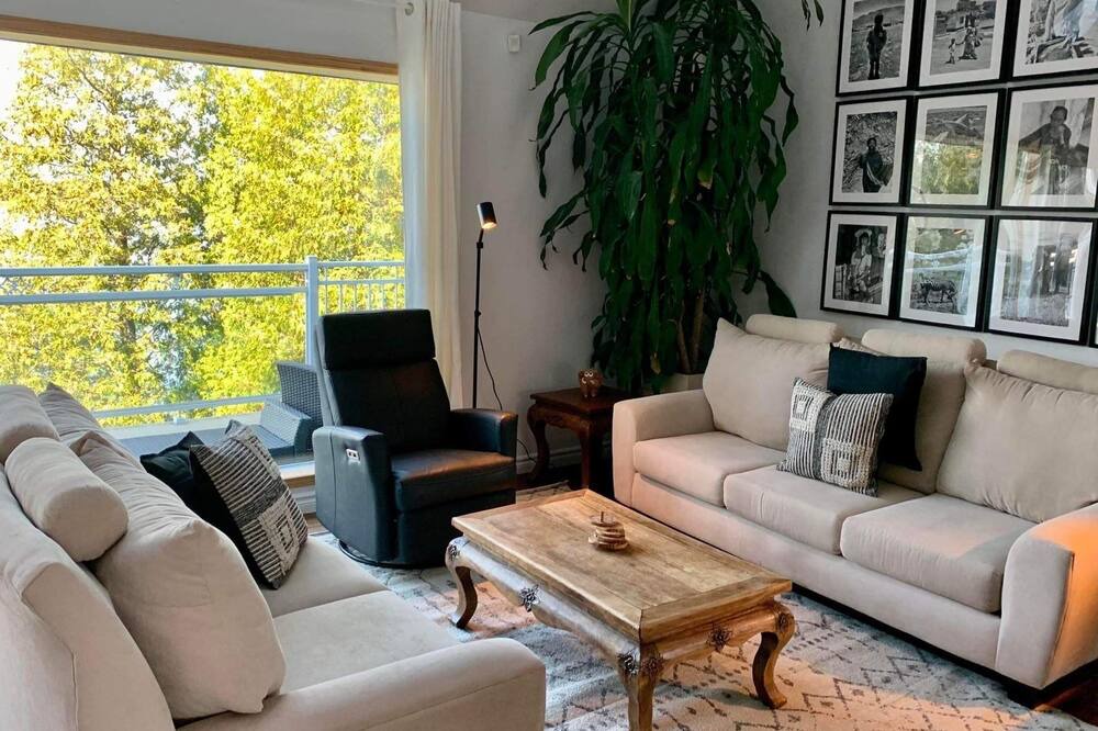 Photo of Livingroom in Lac-Saint-Jean-Est Regional County Municipality