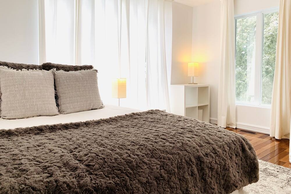 Photo of Bedroom in Lac-Saint-Jean-Est Regional County Municipality