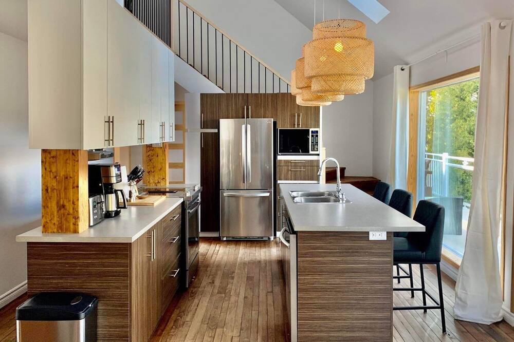 Photo of Kitchen in Lac-Saint-Jean-Est Regional County Municipality