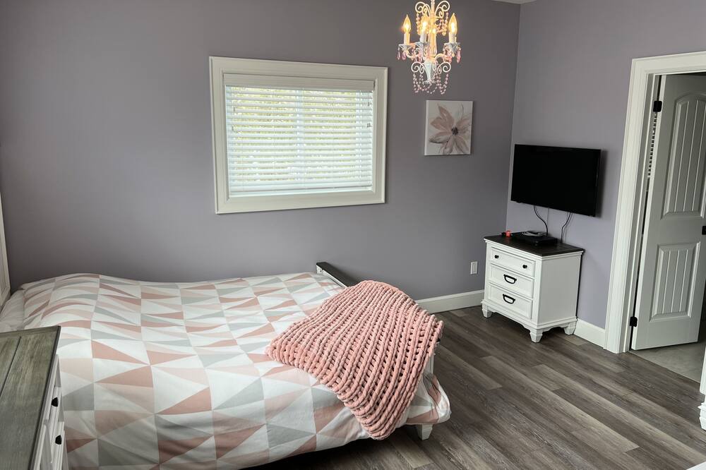 Photo of Bedroom in Bobcaygeon