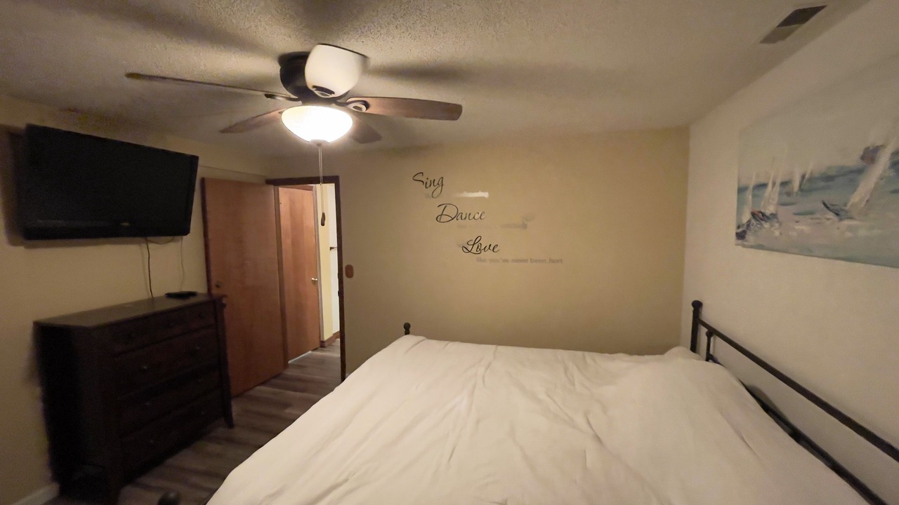 Photo of Bedroom in Hamilton
