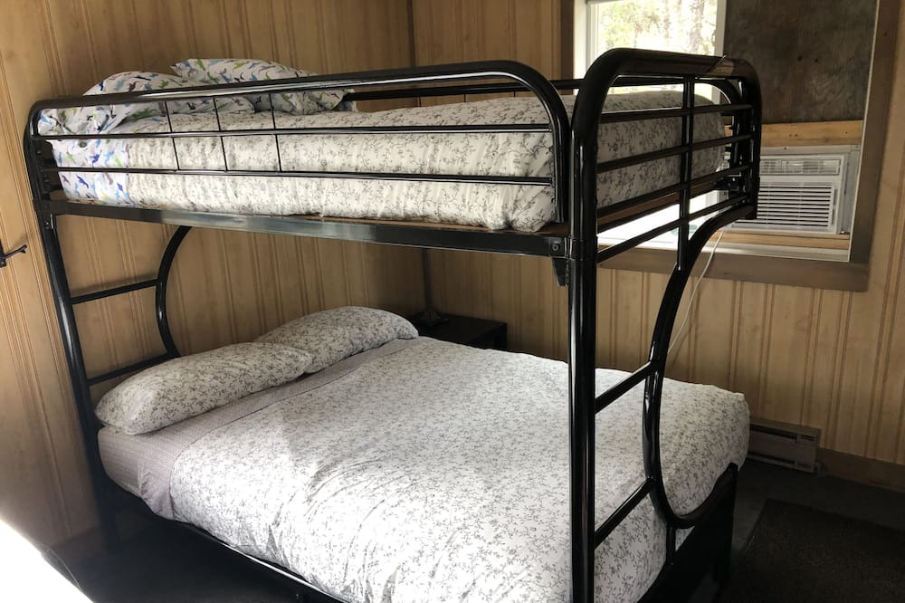Photo of Bedroom in Lester Beach