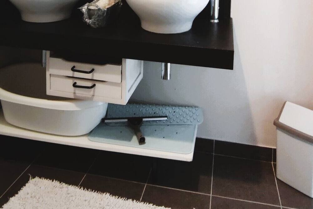 Photo of Bathroom in Le Bernard