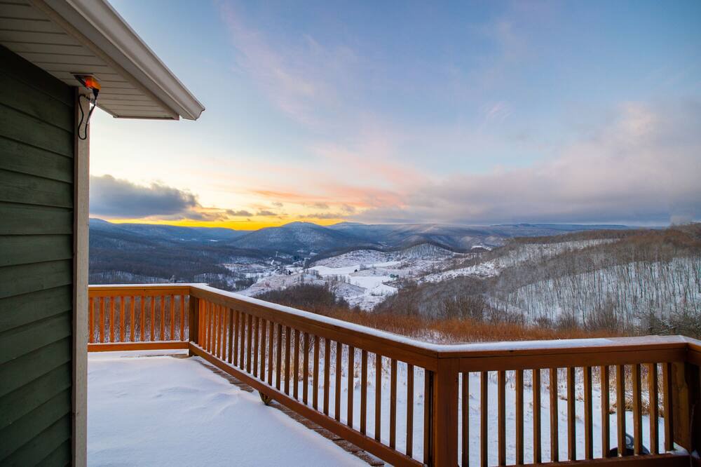 Photo of Outdoor in Mountain Base