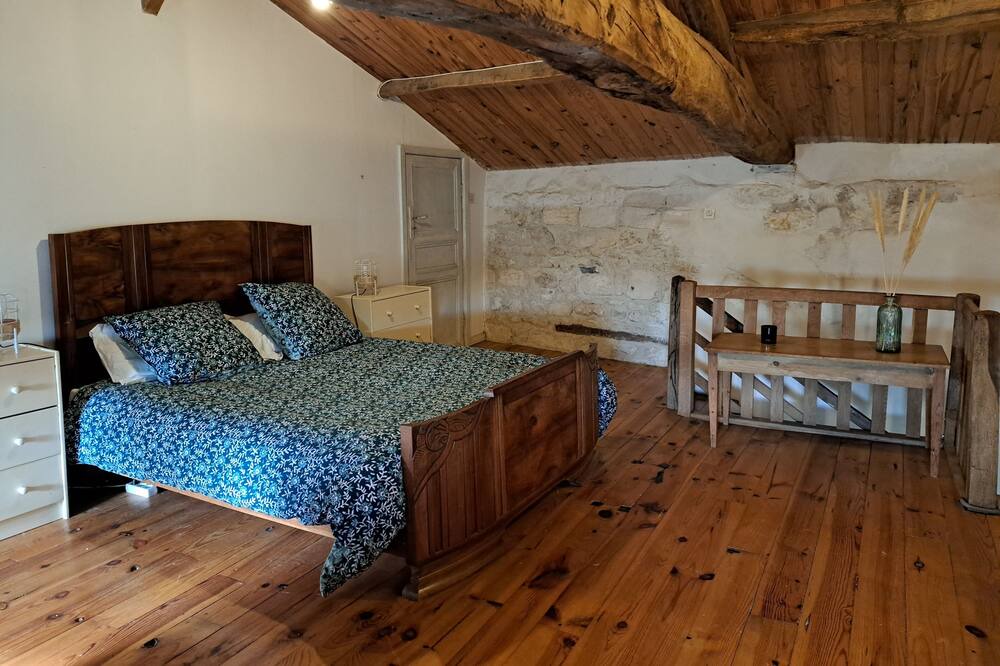 Photo of Bedroom in Champagnac