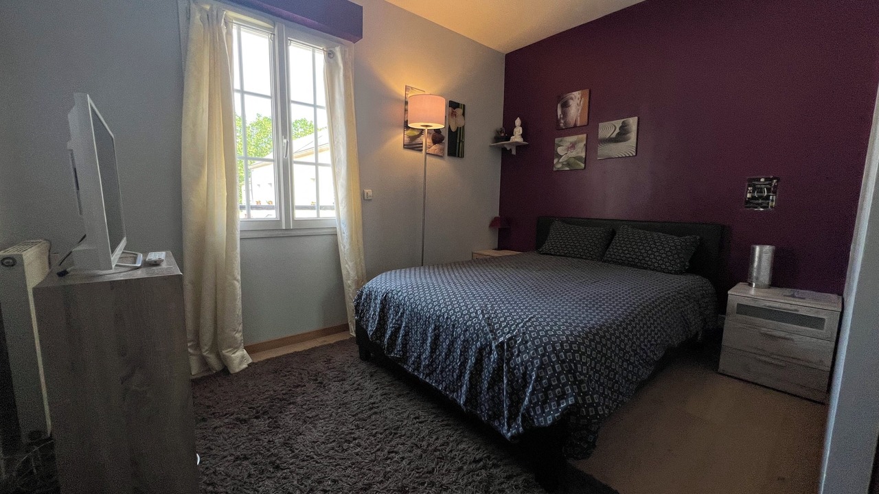 Photo of Bedroom in Asnieres-sur-Seine