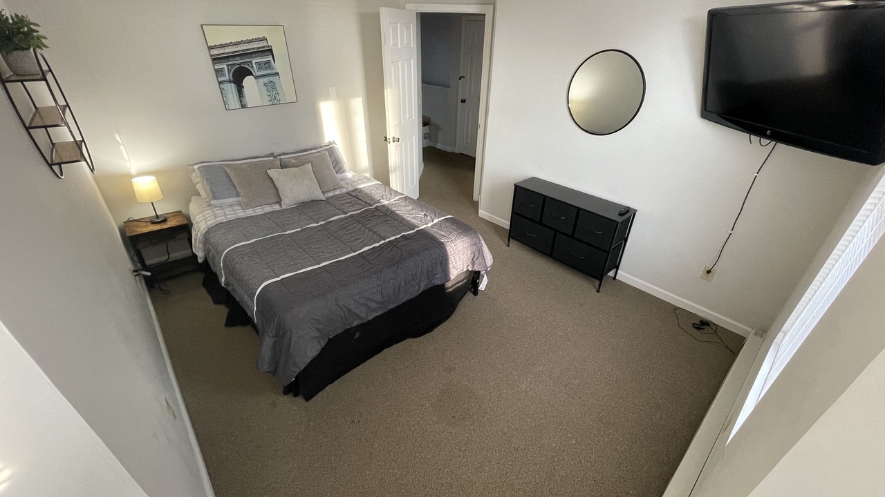 Photo of Bedroom in Huntington