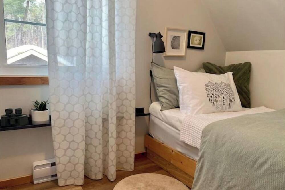 Photo of Bedroom in Clarendon