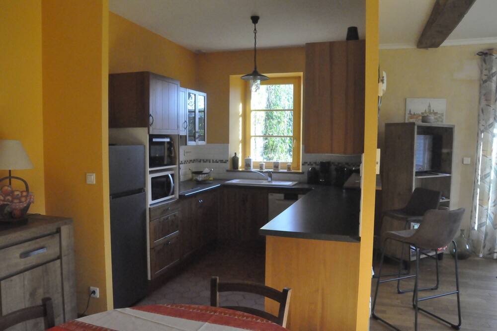 Photo of Kitchen in Saint-Sauveur-d'Emalleville