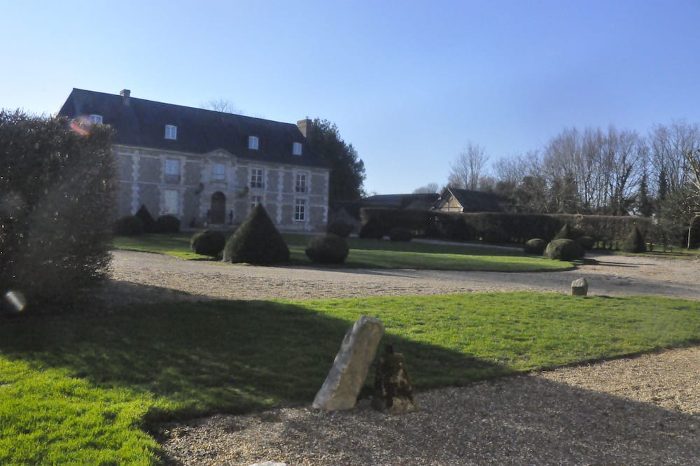 Photo of Outdoor in Saint-Sauveur-d'Emalleville