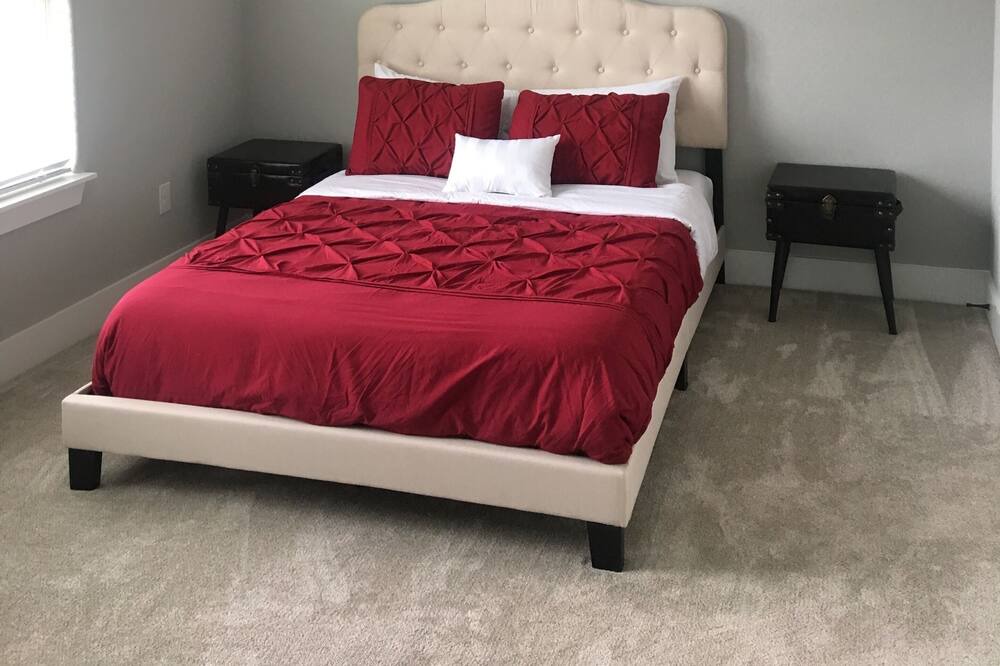 Photo of Bedroom in Horseshoe Bay West