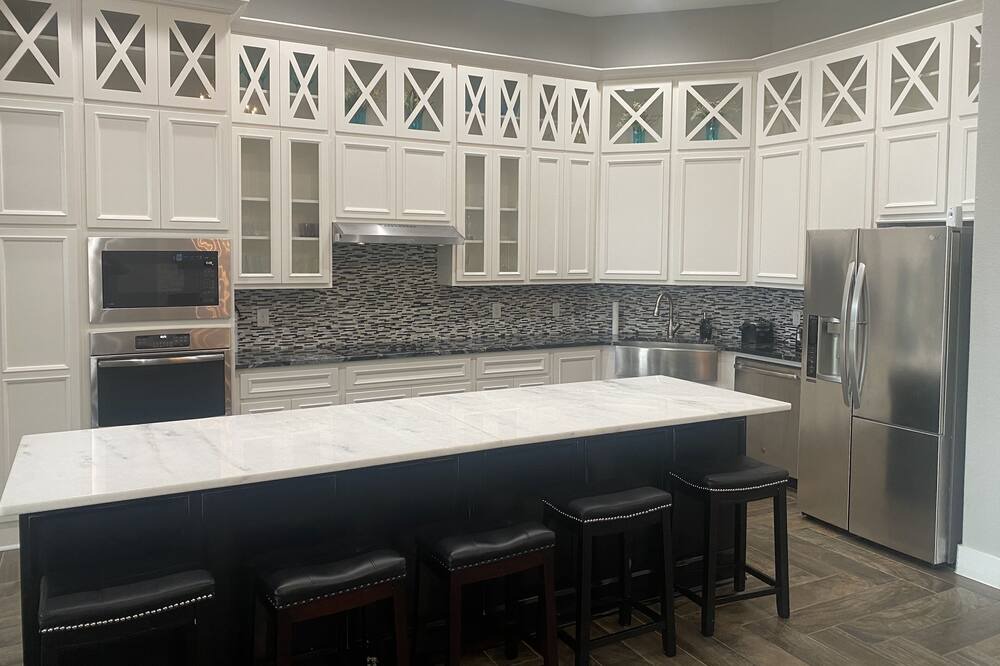 Photo of Kitchen in Horseshoe Bay West