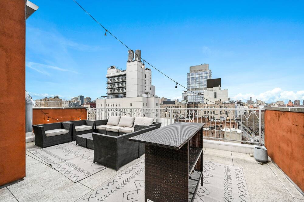 Photo of Outdoor in Bowery