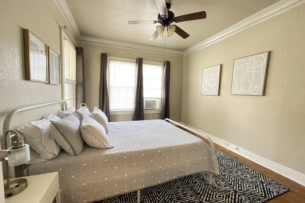 Photo of Bedroom in Alta Vista