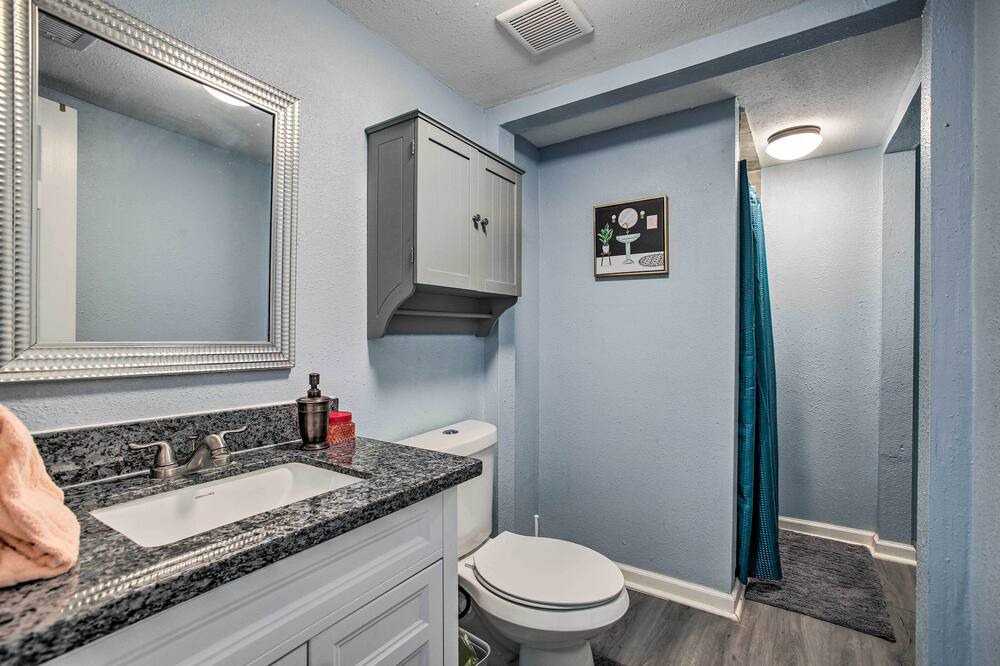 Photo of Bathroom in Freeport