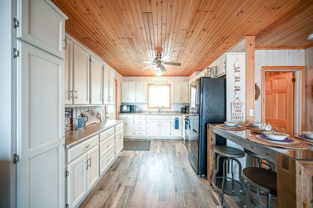 Photo of Kitchen in Long Point