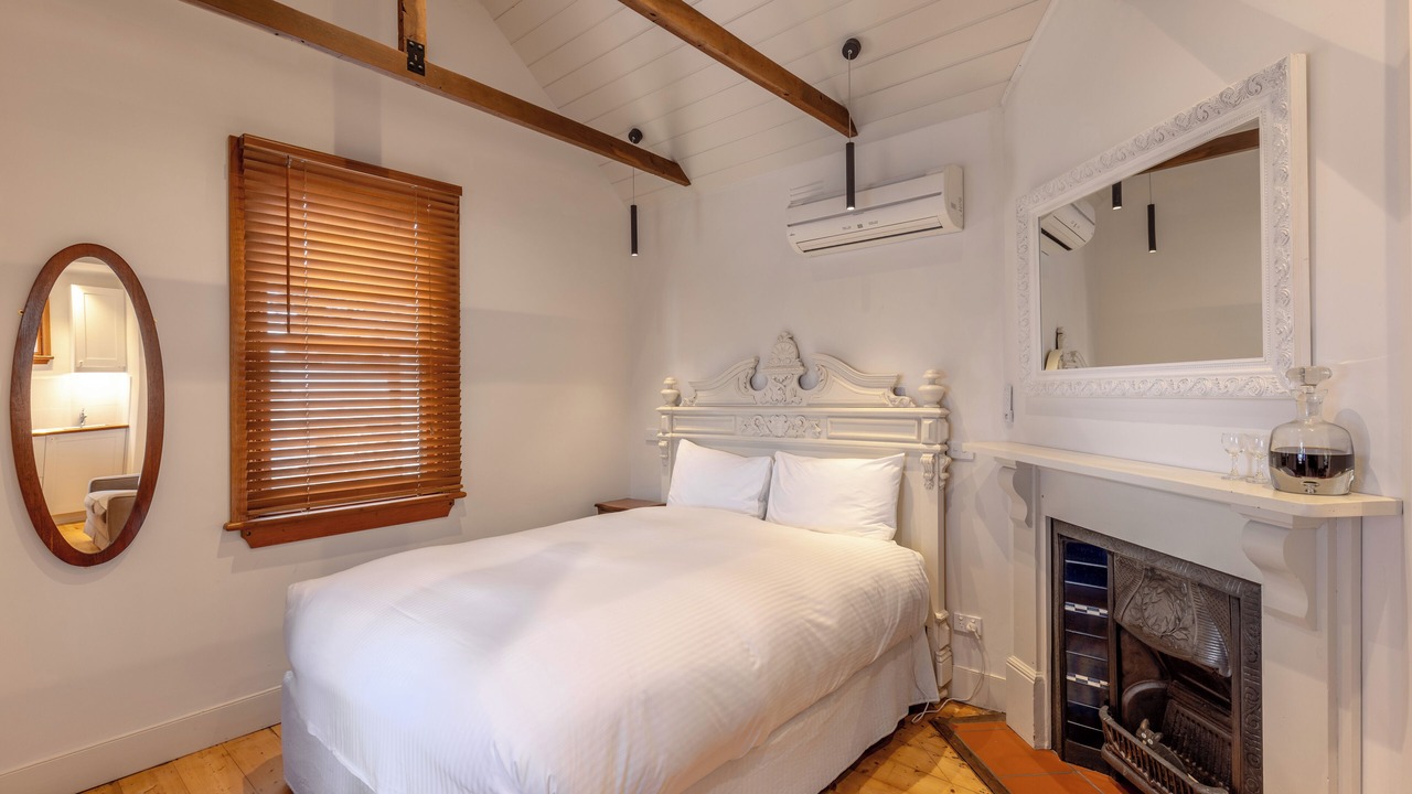 Photo of Bedroom in Sale