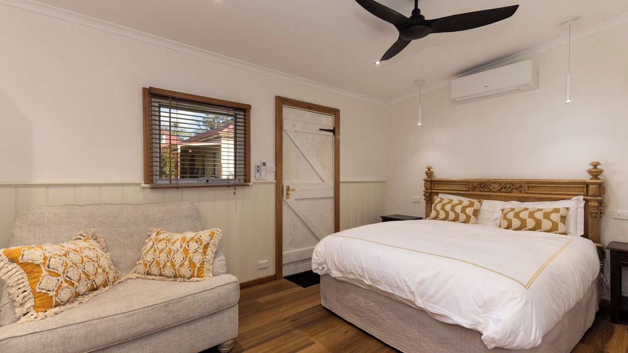 Photo of Bedroom in Sale